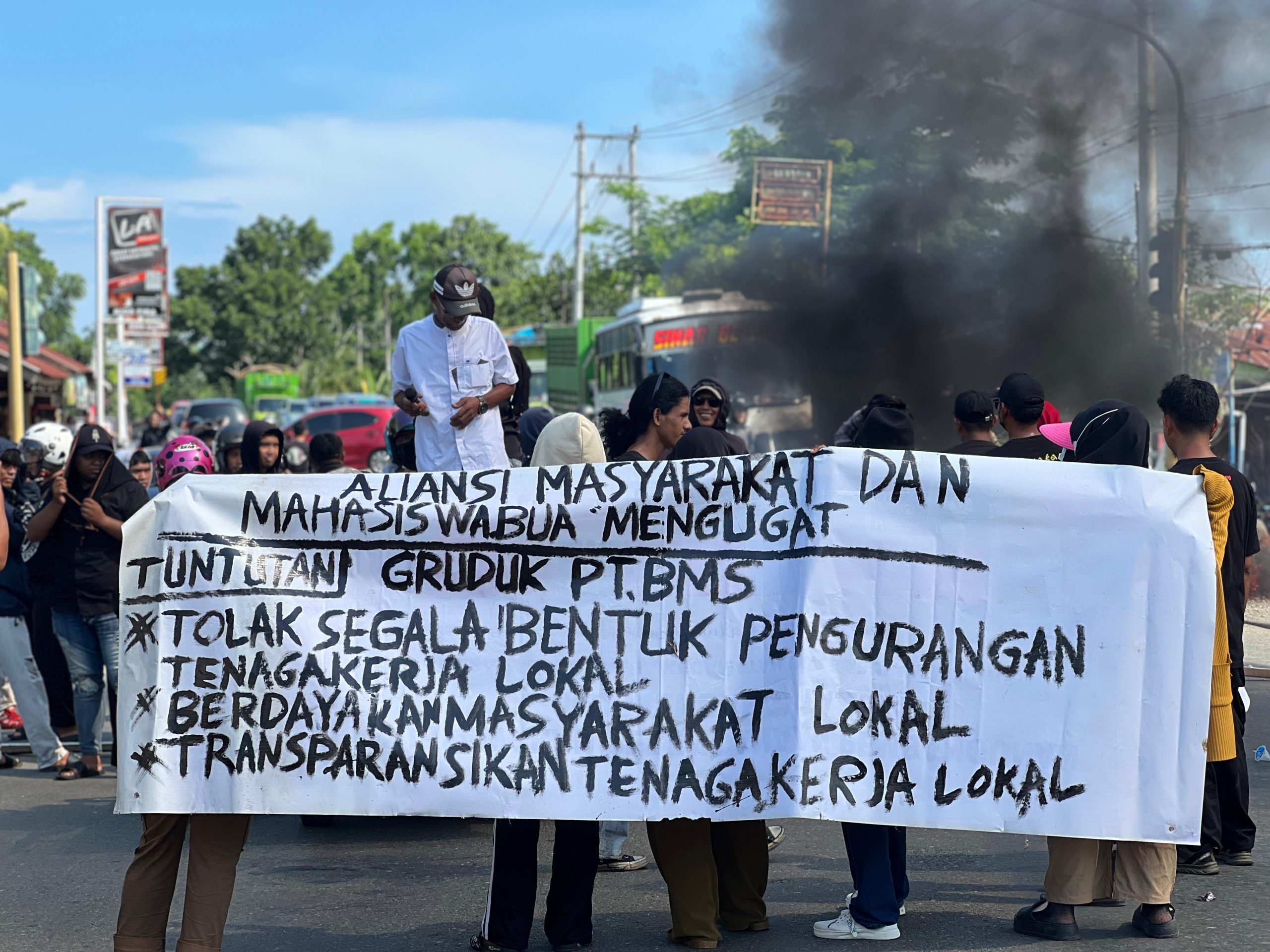 03b666fc-fa05-43ed-a02e-2e8327b3ac75