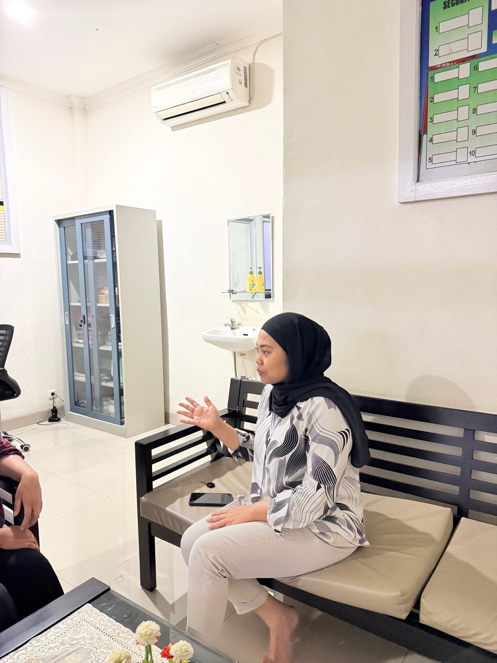 a6879220-bc8b-4b81-a544-e2703729622b